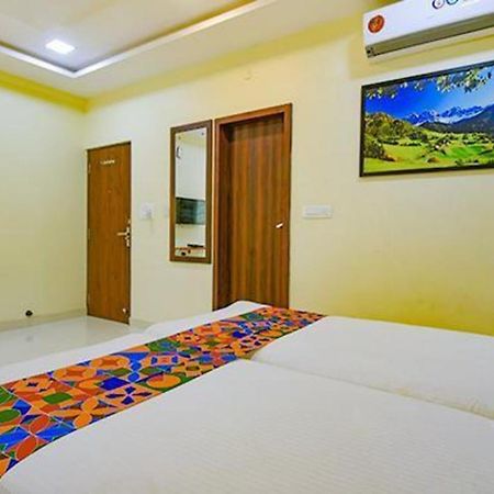 FabHotel Purple Suites Inn Bangalore Extérieur photo