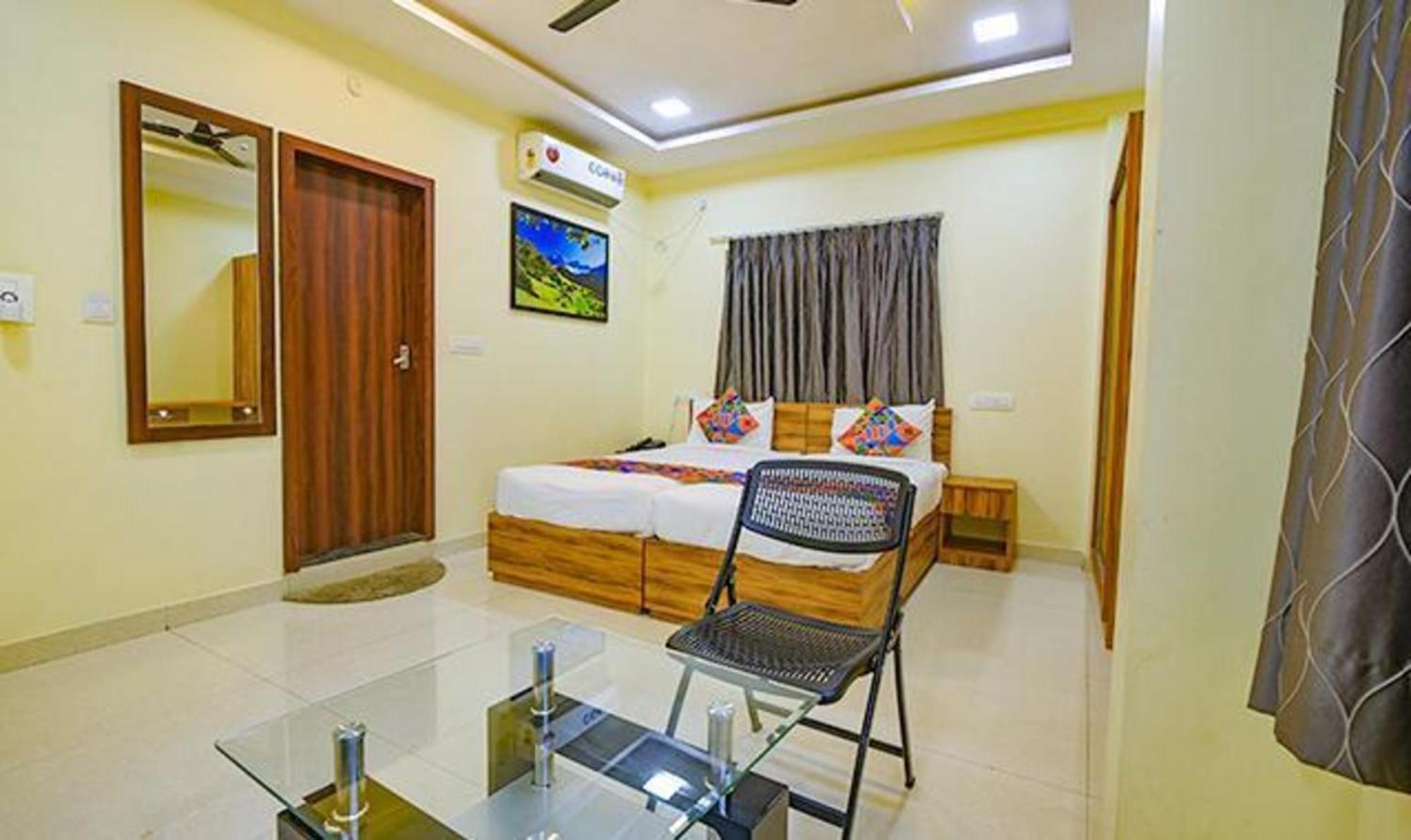 FabHotel Purple Suites Inn Bangalore Extérieur photo