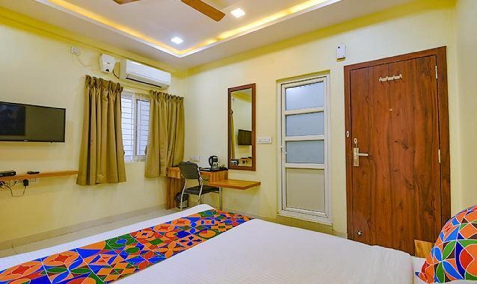 FabHotel Purple Suites Inn Bangalore Extérieur photo