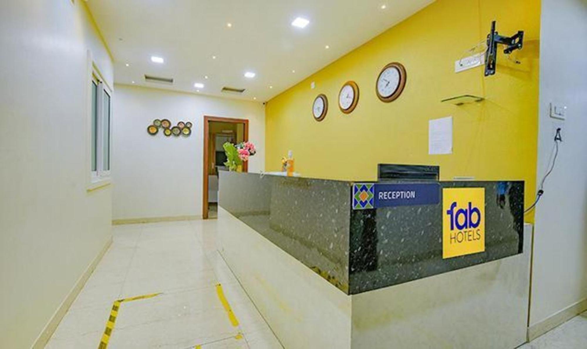 FabHotel Purple Suites Inn Bangalore Extérieur photo