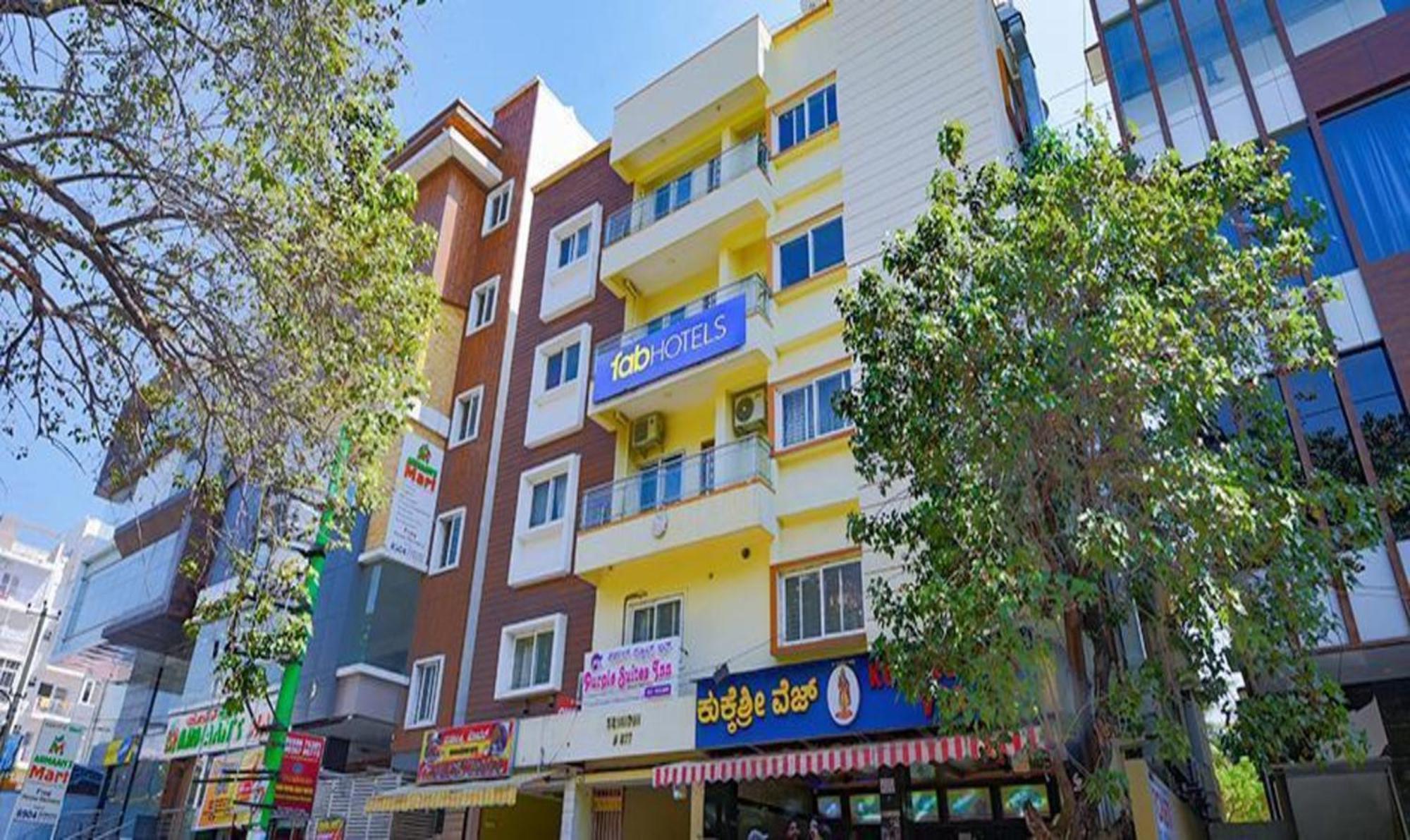 FabHotel Purple Suites Inn Bangalore Extérieur photo